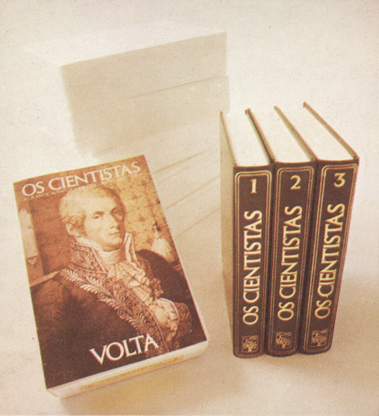 Livros_e_caixas_Volta